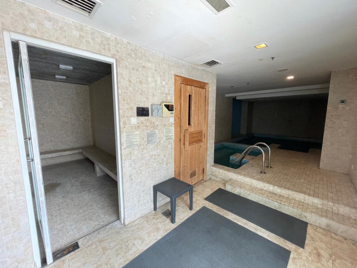 C Suites Jalan Perak Куала-Лумпур Экстерьер фото